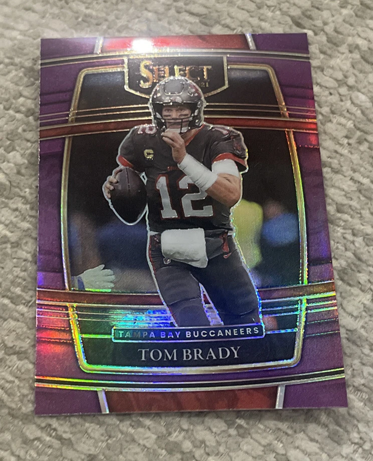 2021 Select Football Purple Prizm Concourse Level #1 Tom Brady 18/75
