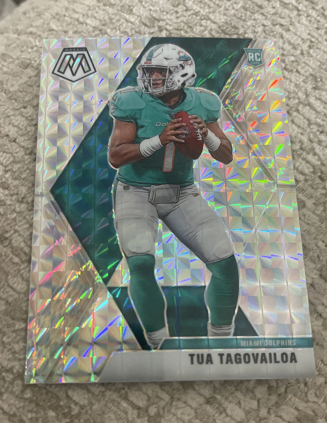 Tua Tagovailoa Panini Mosaic Football #203 Silver Mosaic Prizm Rookie Card
