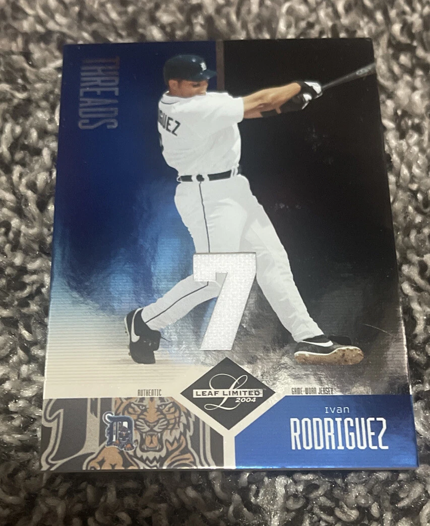 2004 Leaf Limited Threads Jerseys /25 Ivan Rodriguez #44 HOF

