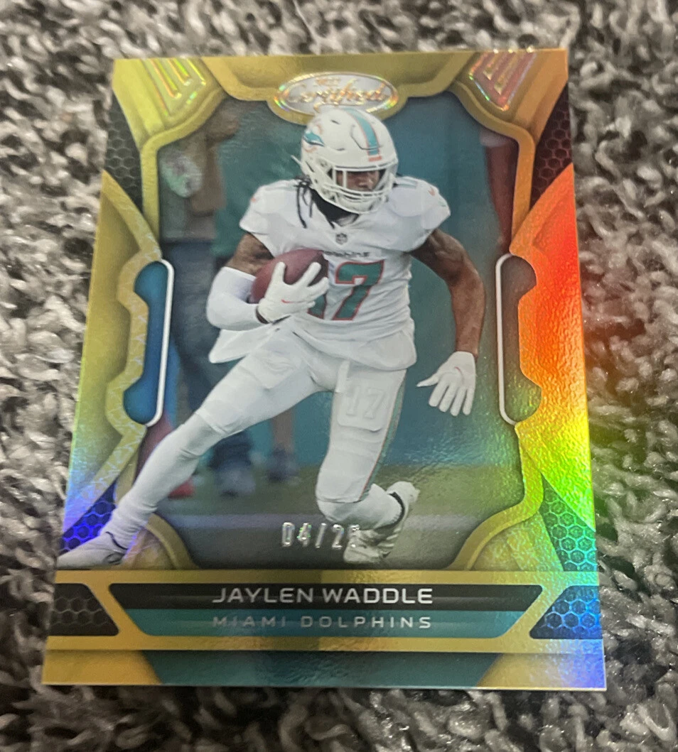 2022 Certified Jaylen Waddle Gold Mirror /25 SSP Dolphins
