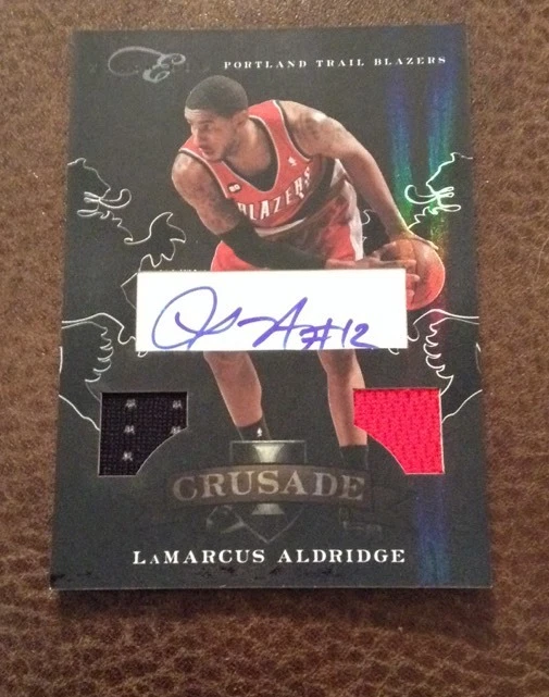 2010-11 Elite Black Box Crusade Materials #59 LaMarcus Aldridge 14/25
