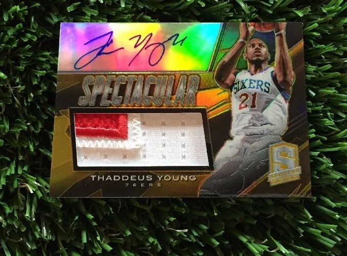 2013-14 Panini Spectra Gold On Card Auto 2Clr Patch #D 03/10 Thaddeus Young
