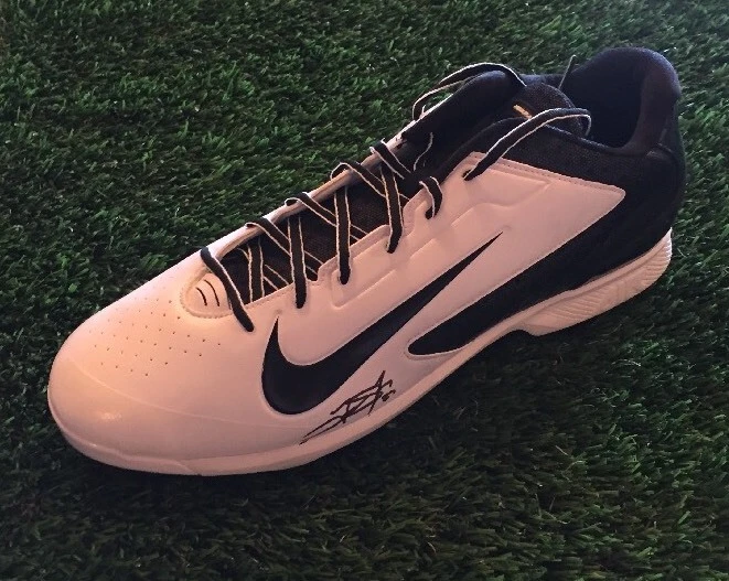 TREVOR STORY Signed WHITE NIKE AIR HUARACHE BASEBALL CLEAT JSA/COA P19973
