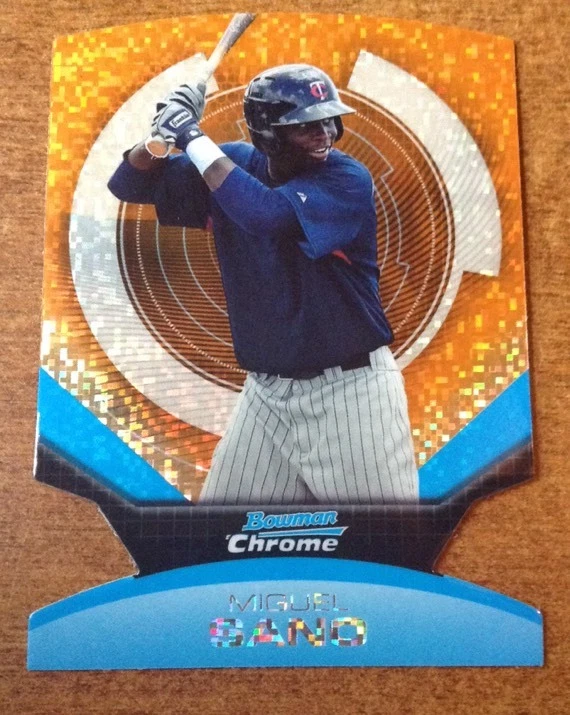 2011 Bowman Chrome Miguel Sano Futures Die Cut Orange Fusion #97/99
