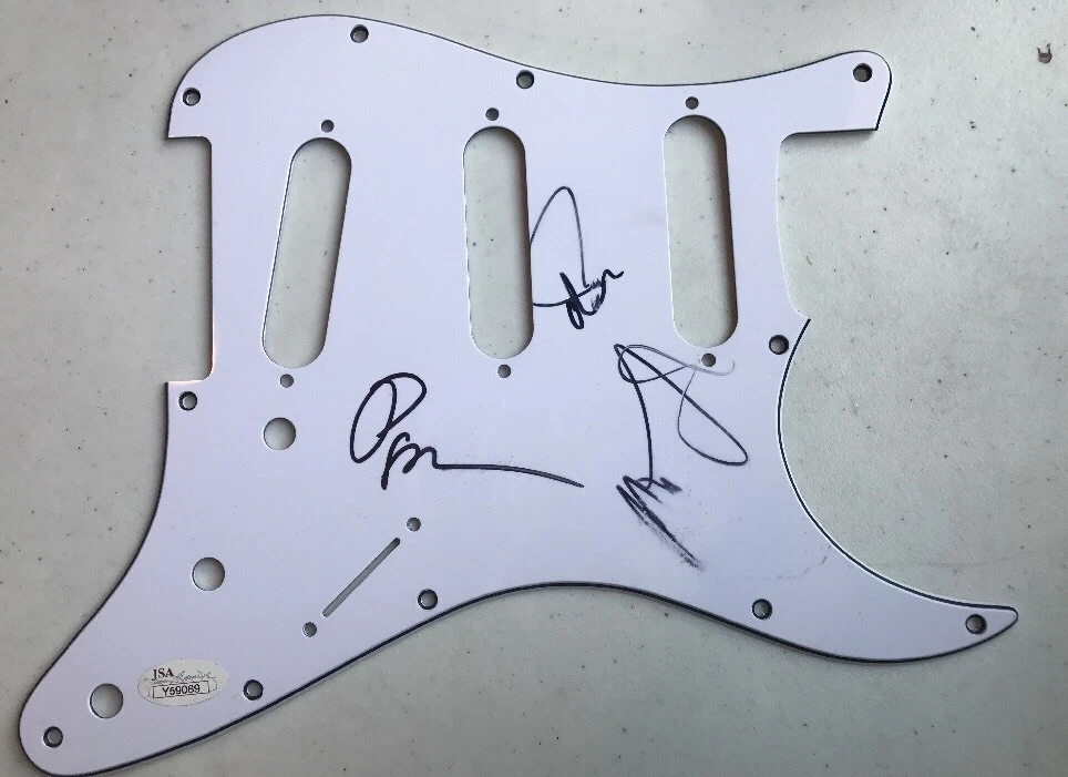 ''Phish'' Trey Anastasio,Mike Gordan, Page Mcconnell Signed PICKGUARD JSA
