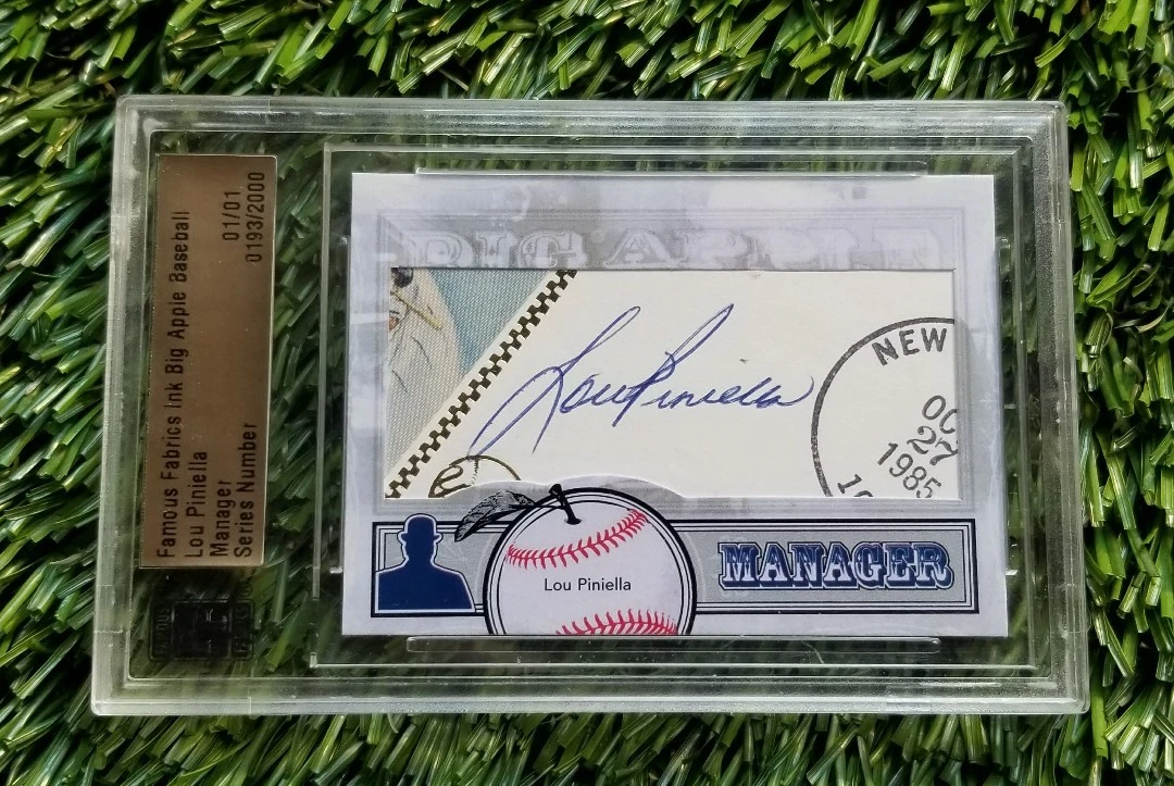 2012 BIG APPLE FAMOUS FABRICS LOU PINIELLA SIGNED CUT AUTO 1/1 BGS SLABBED WOW
