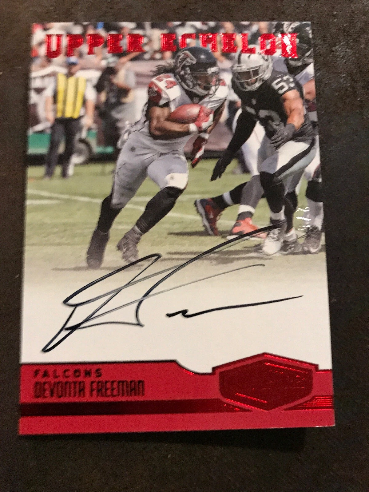2016 Panini Plates & Patches Devonta Freeman Red Auto #2/5!!! UPPER ECHELON
