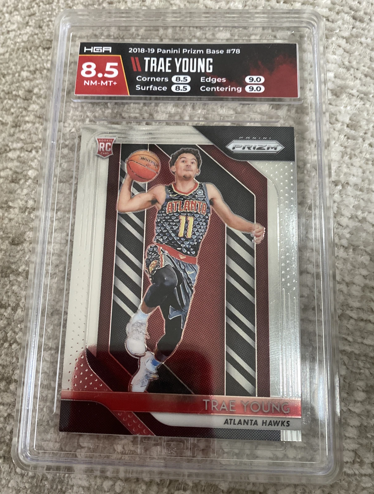 2018-19 Panini Prizm #78 TRAE YOUNG RC Rookie - HGA 8.5
