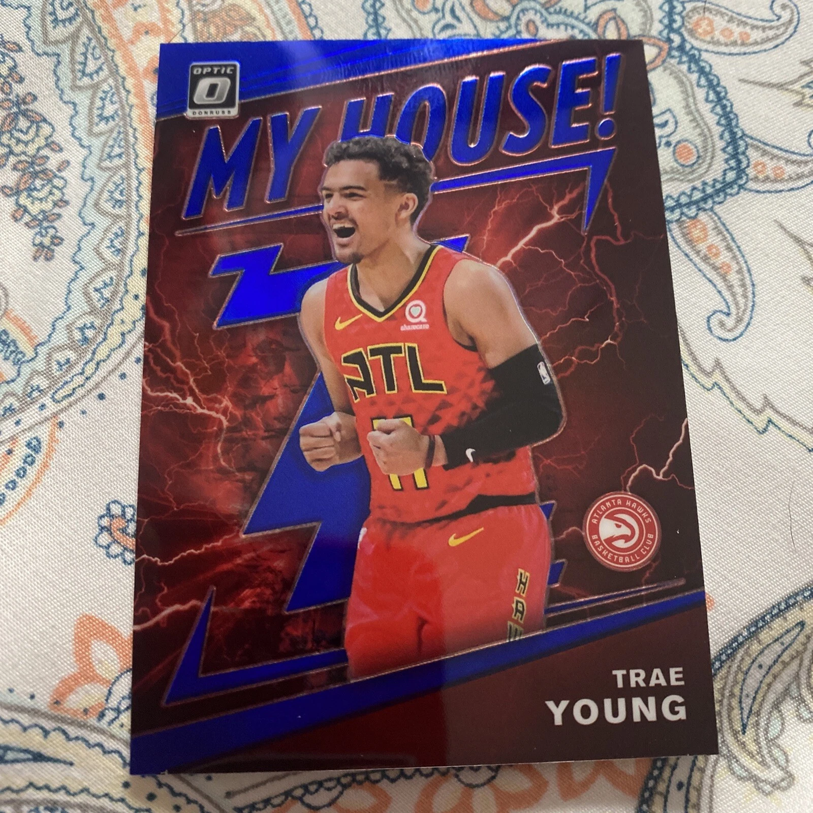 2019 Trae Young Donruss Optic My House Blue 74/85 #18 SP ?
