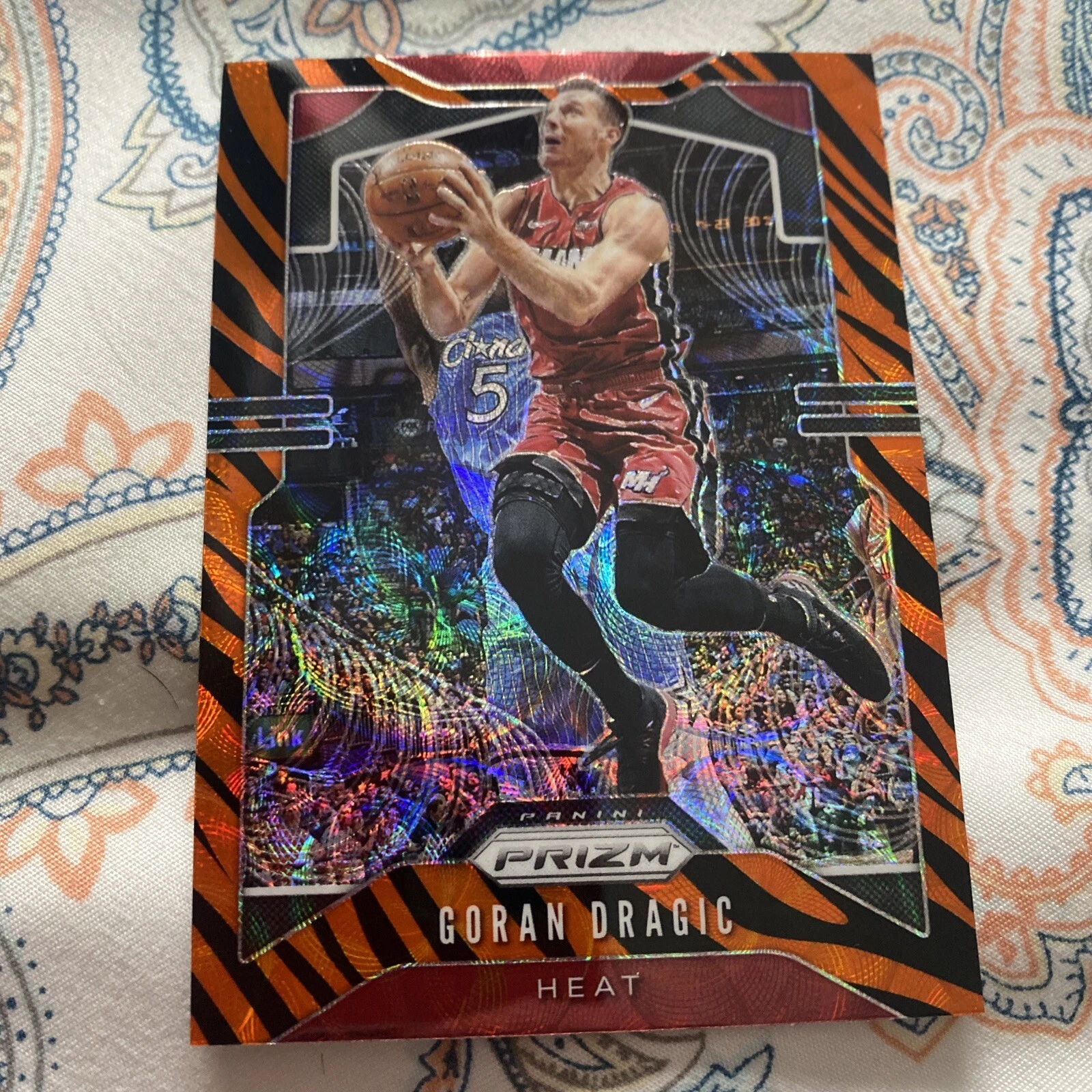 2019-20 Panini Prizm Choice Tiger Stripe Prizm Goran Dragic #145
