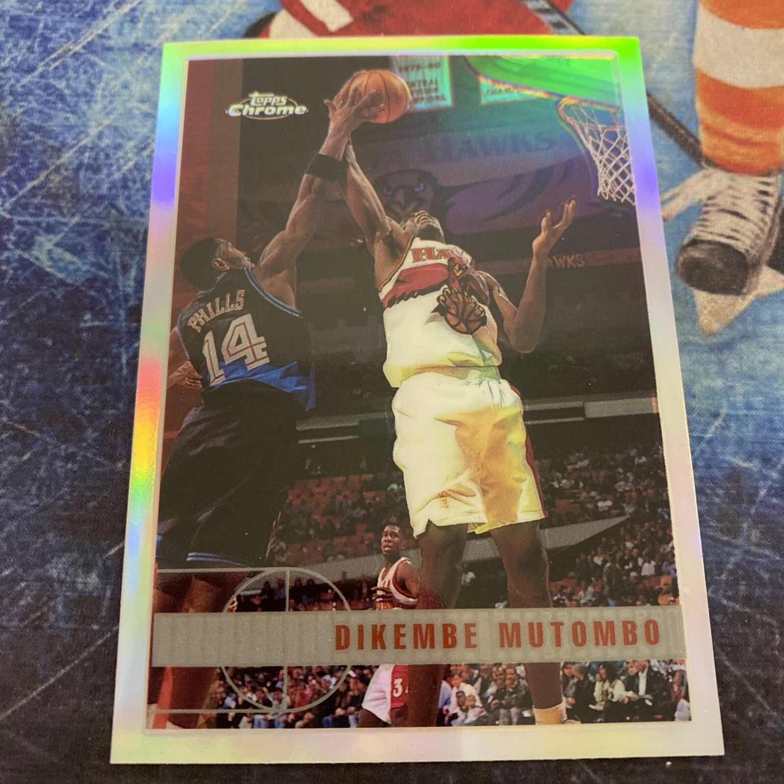 1997-98 Topps Chrome Refractor Dikembe Mutombo #63 Atlanta Hawks
