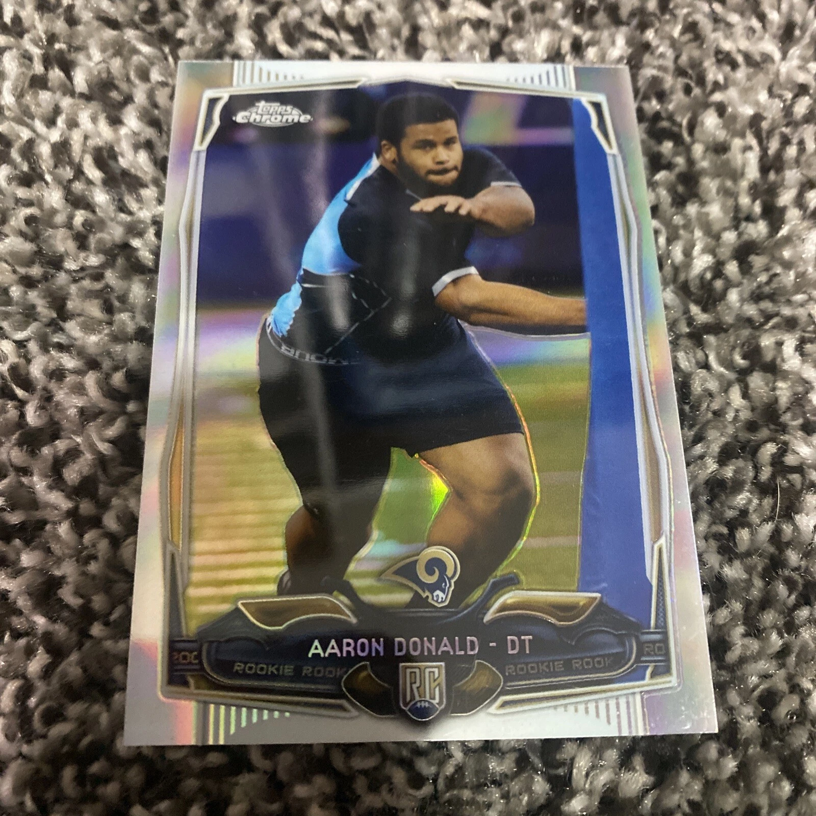 2014 Topps Chrome Refractor Aaron Donald #175 RC CARD HAS SURFACE SCRATCHES
