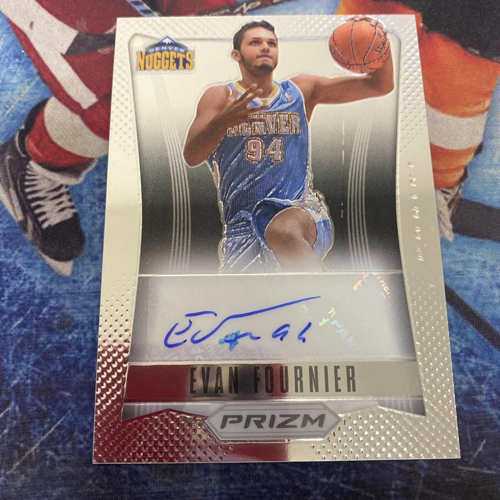 2012-13 Panini Prizm Evan Fournier #84 Rookie Auto NEW YORK KNICKS
