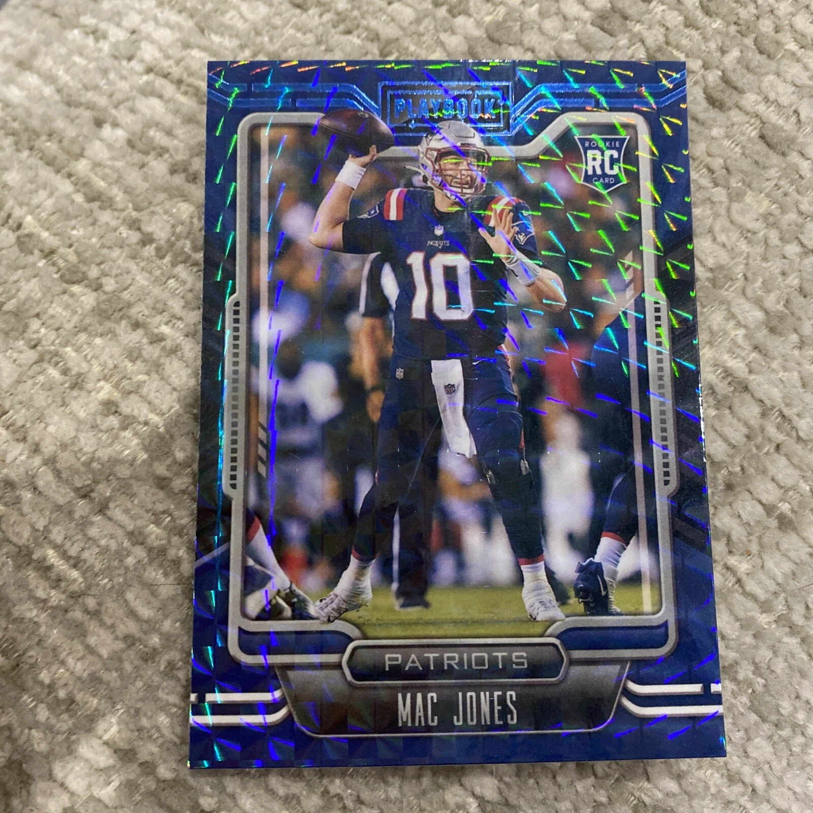 2021 Panini Playbook NFL Football Mac Jones Rookie Card Mosaic Parallel Patriots
