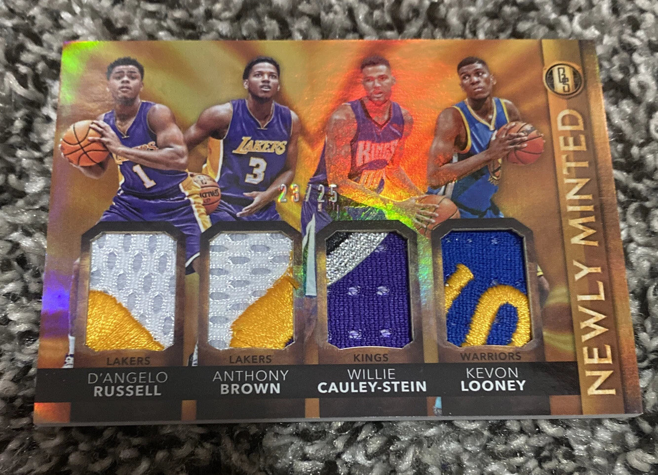 2015 Gold Standard /25 D'Angelo Russell KEVON LOONEY Rookie #18 Newly Minted WOW
