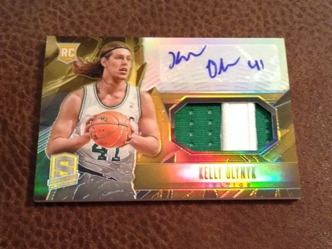 KELLY OLYNYK 2014 SPECTRA ROOKIE RC GOLD AUTO AUTOGRAPH PATCH CARD 2/10
