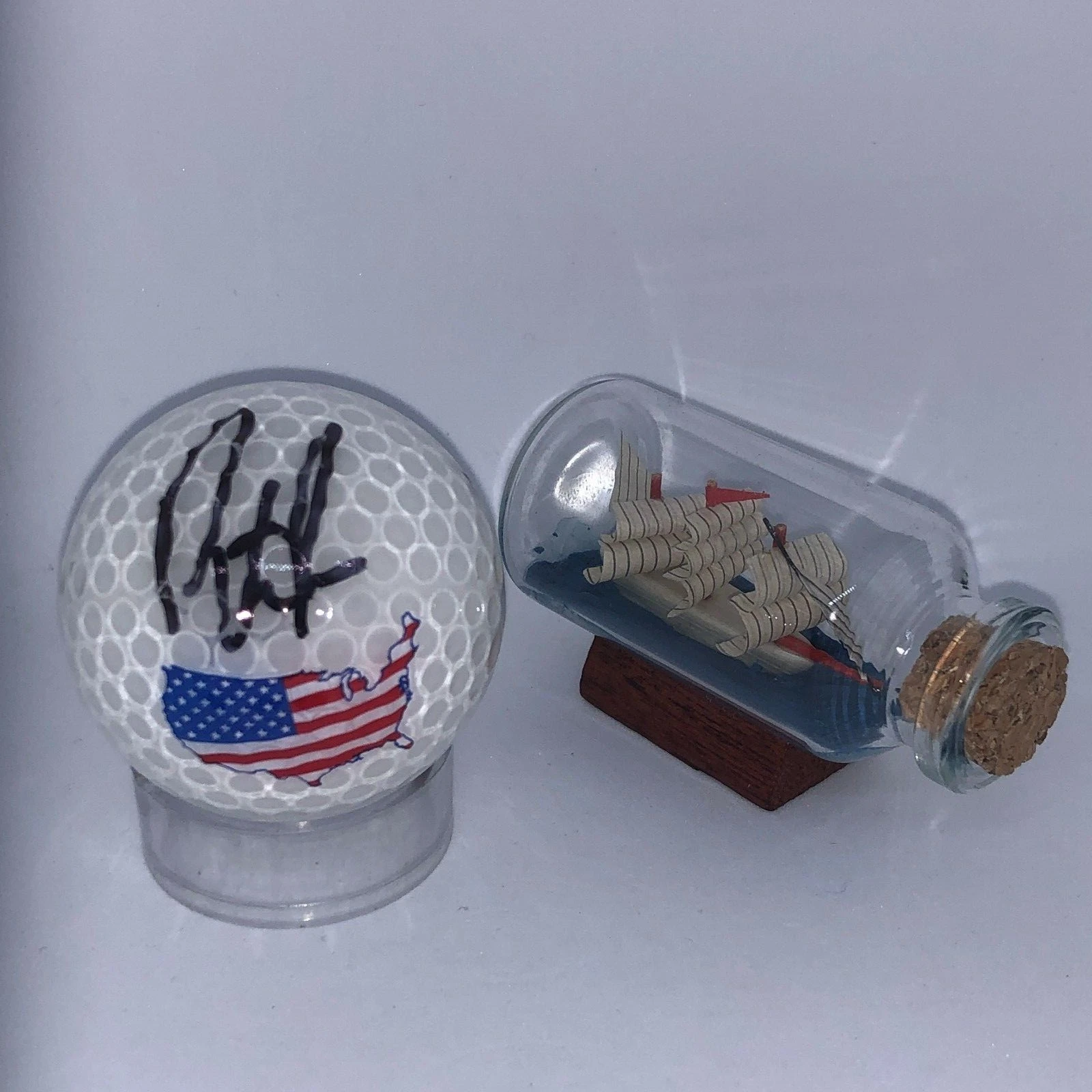 Patrick Reed signed USA Flag Logo Golf Ball JSA COA PGA Masters Winner A1048
