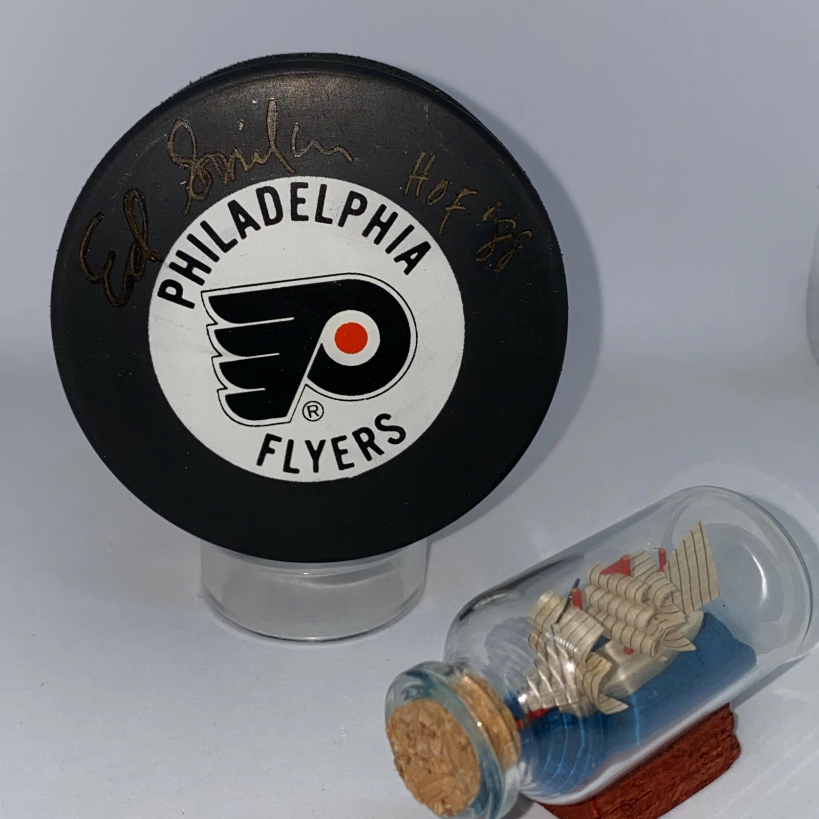 Ed Snider signed Philadelphia Flyers Logo Puck JSA COA Rare Inscribed HOF A2220
