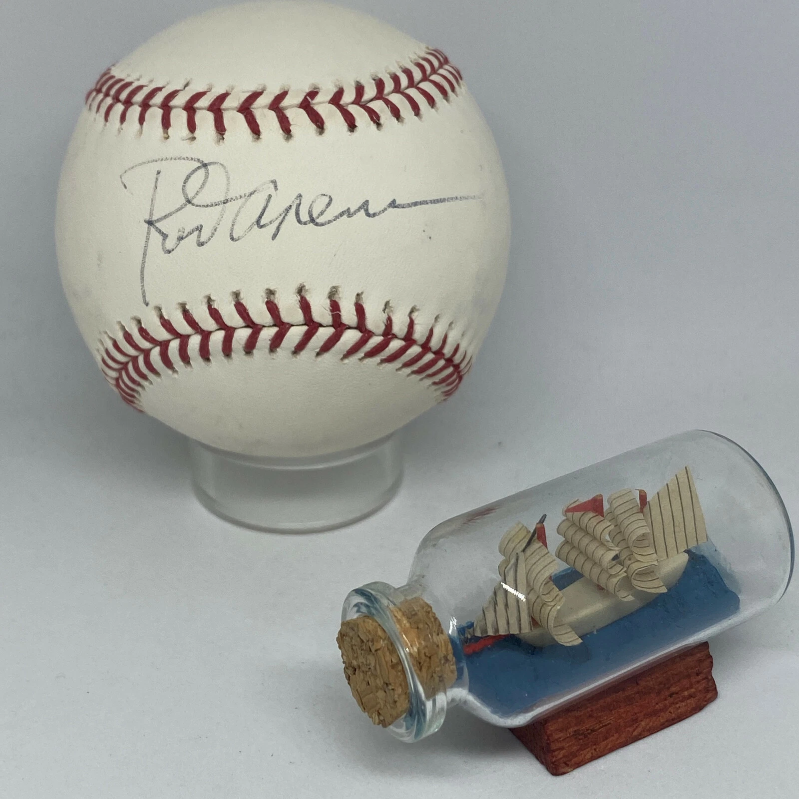 Rod Carew signed Rawlings OML Baseball JSA COA Twins Angels HOF Auto A121
