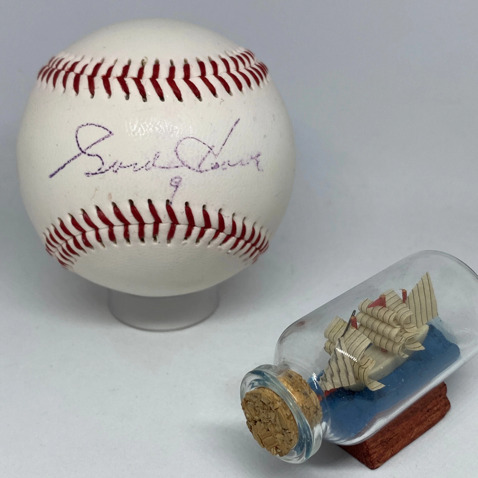 Gordie Howe signed Unmarked Baseball JSA COA Red Wings HOF Auto A2417
