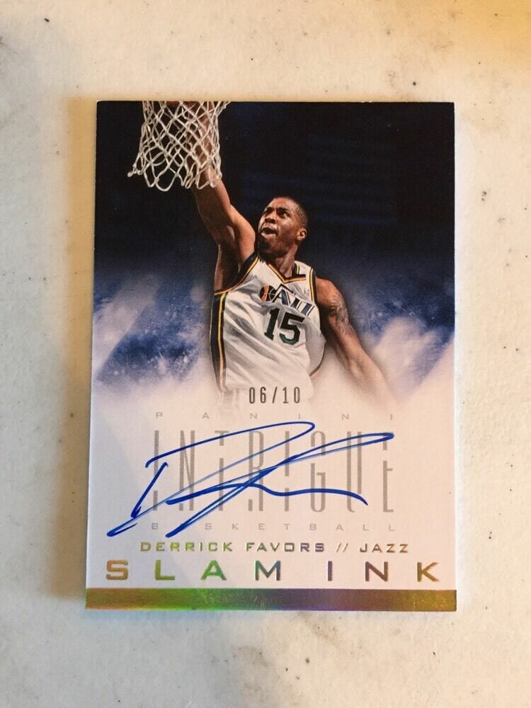 2013-14 PANINI INTRIGUE SLAM INK GOLD AUTO DEREICK FAVORS #D /10 JAZZ
 COLLECTIBLE MEMORABILIA
