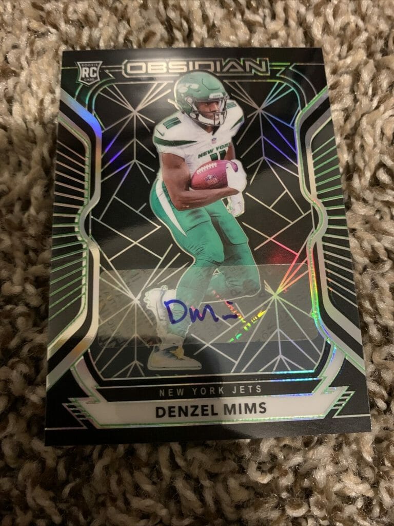 2020 PANINI OBSIDIAN DENZEL MIMS BASE RC GREEN AUTO #40/50
 COLLECTIBLE MEMORABILIA