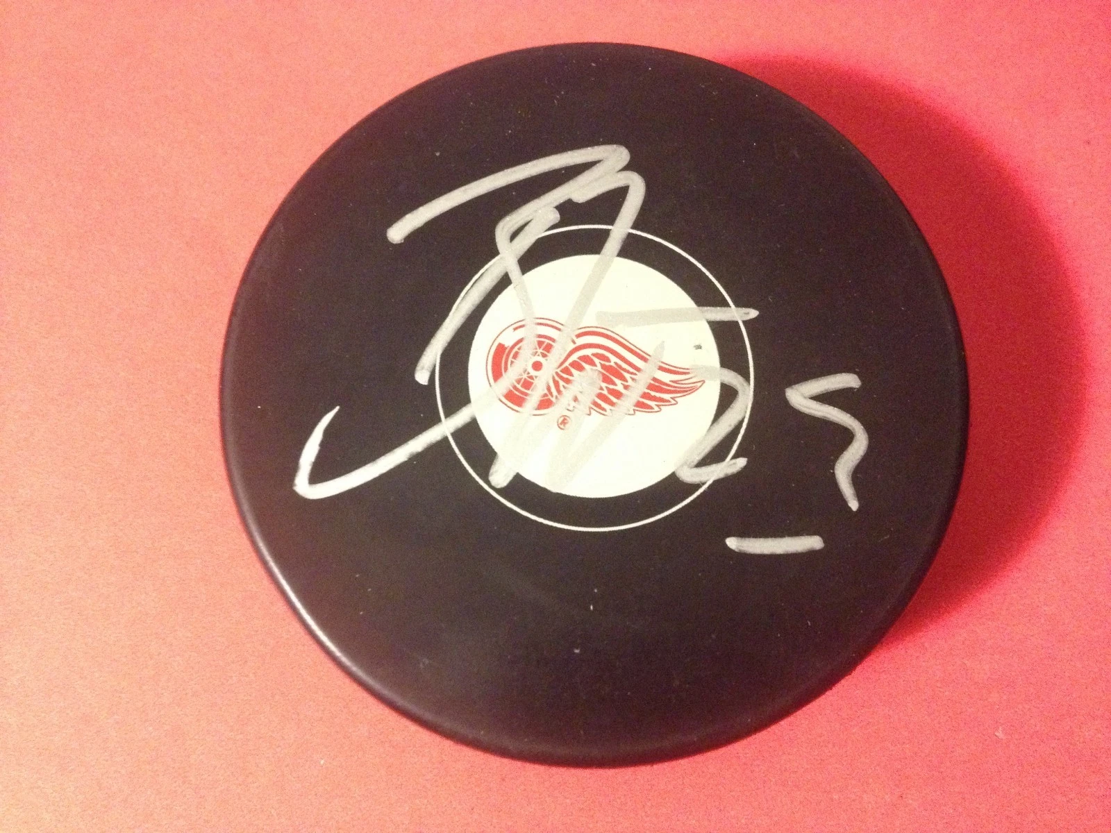 Brian Lashoff Red Wings Signed Auto Puck Holder
