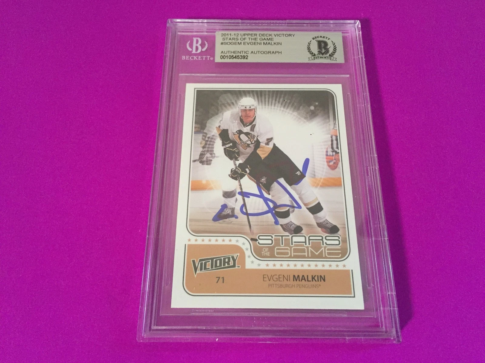 Evgeni Malkin Penguins 2011-12UD Victory Signed Auto Beckett SLABBED BAS
