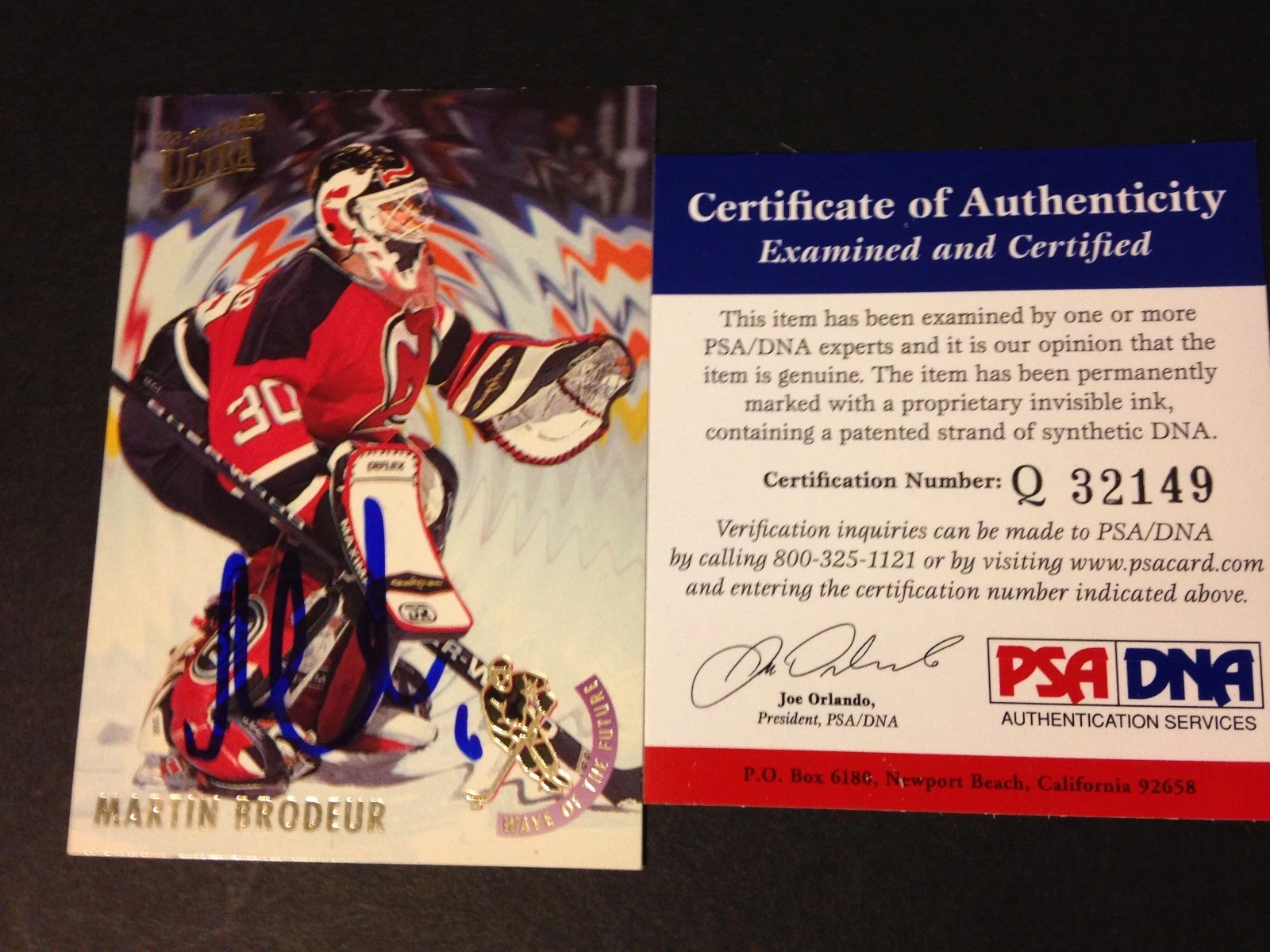 Martin Brodeur Devils 1993-94 Fleer Ultra Wave of the Future Signed Auto PSA/DNA
