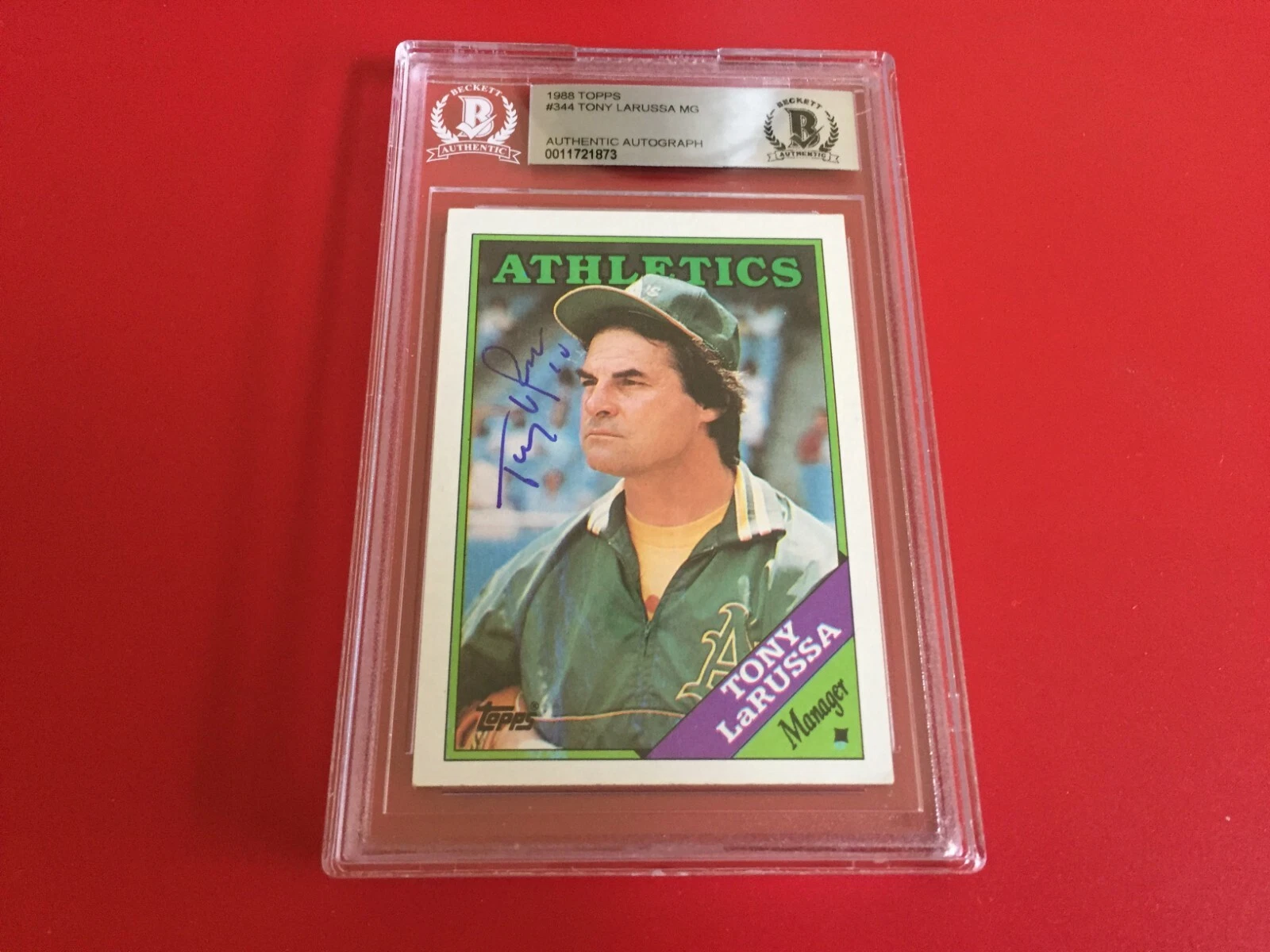 Tony LaRussa HOF Oakland A's 1988 Topps Signed Auto Beckett BAS ENCAPSULATED

