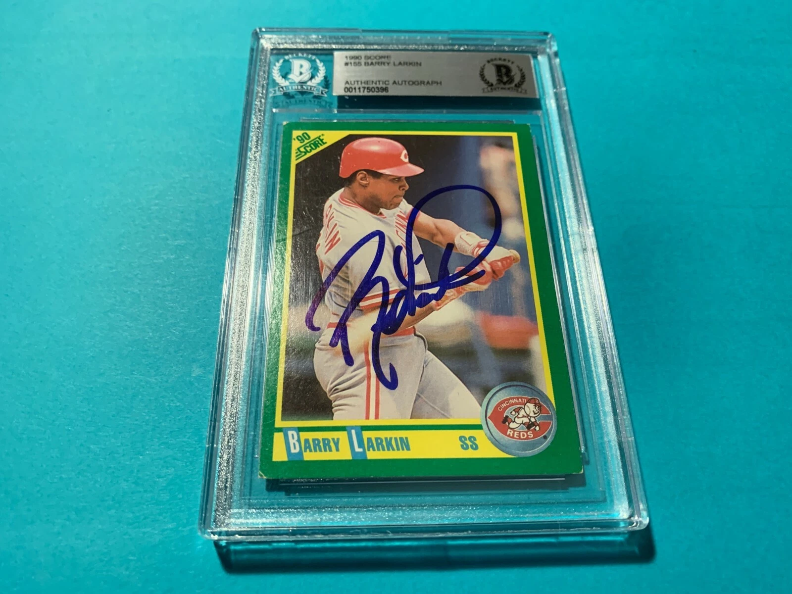 Barry Larkin HOF Reds 1990 Score Card Signed Auto Beckett BAS
