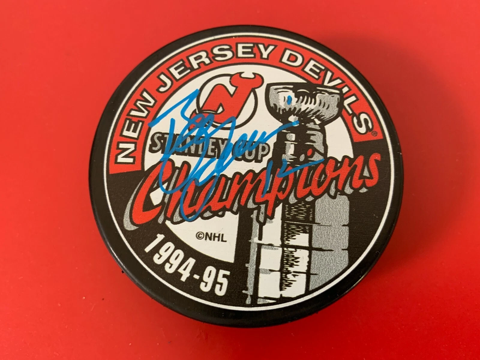 Bill Guerin Devils 1994-95 Stanley Cup Champions Signed Auto Puck
