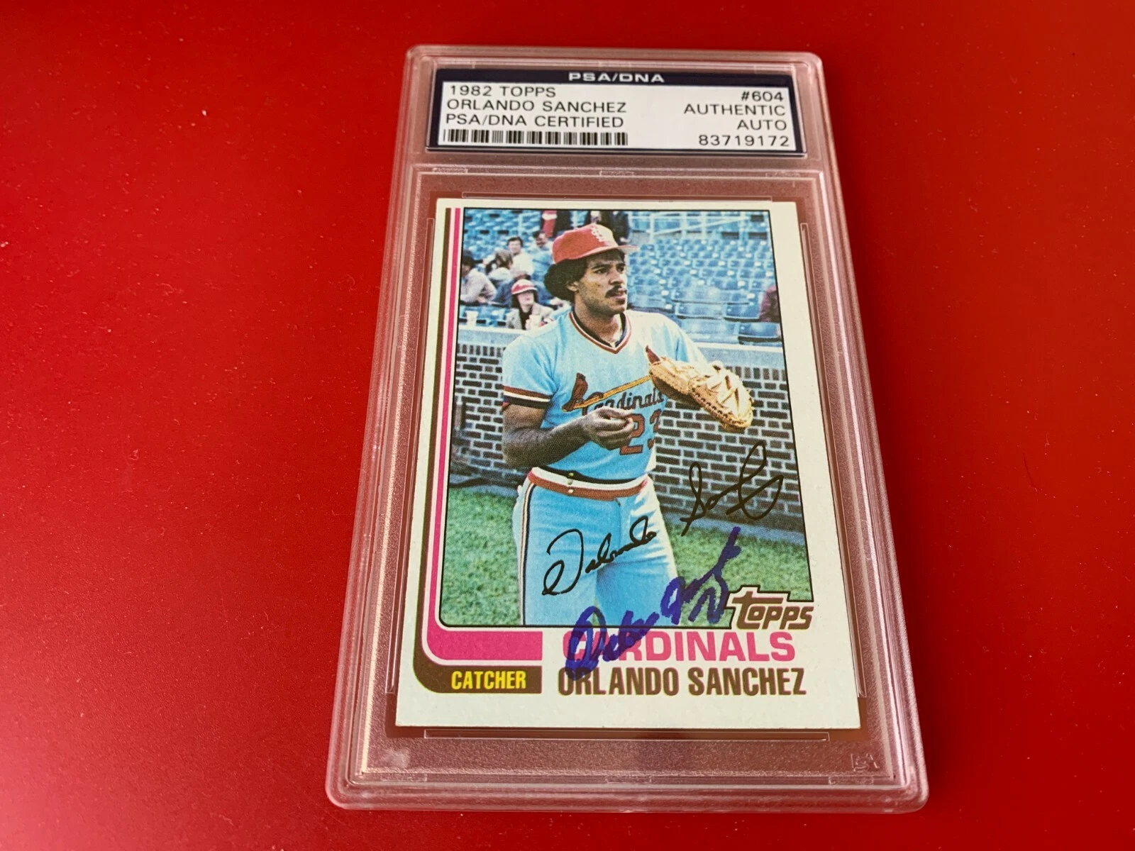 Orlando Sanchez Cardinals 1982 Topps Signed Auto PSA/DNA ENCAPSULATED
