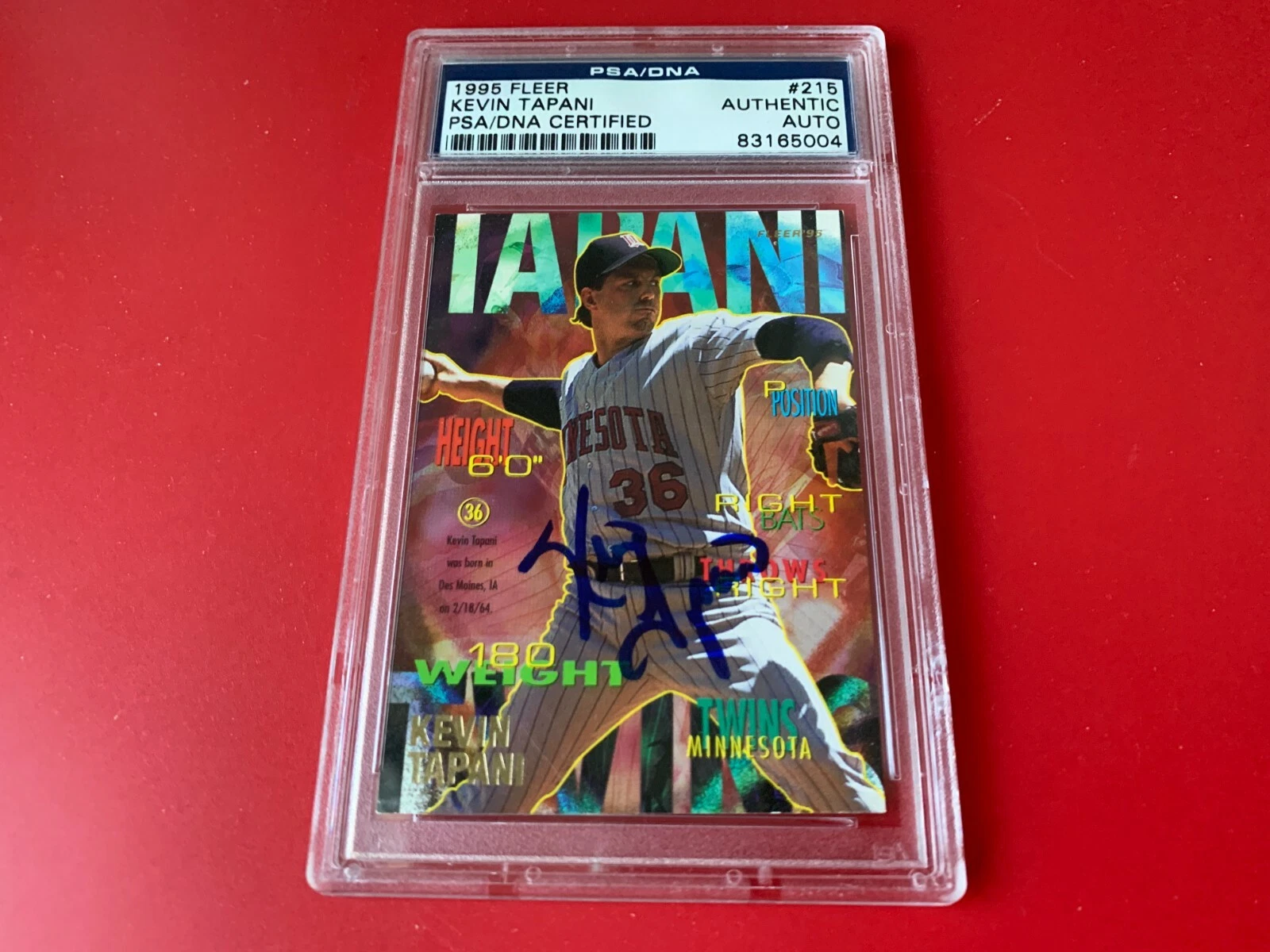 Kevin Tapani Twins 1995 Fleer Card Signed Auto PSA/DNA Slabbed ENCAPSULATED
