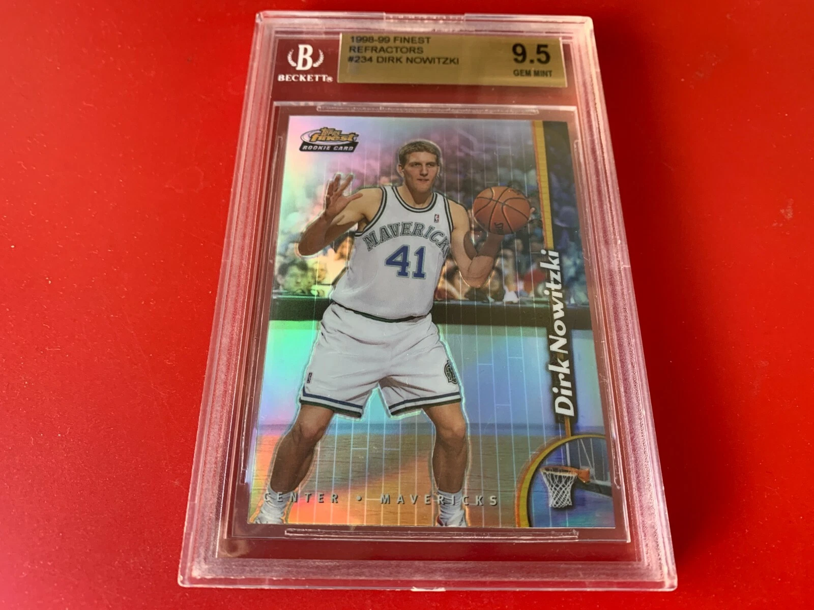 Dirk Nowitzki Mavericks 1998-99 Finest Refractors ROOKIE BGS 9.5 GEM MINT
