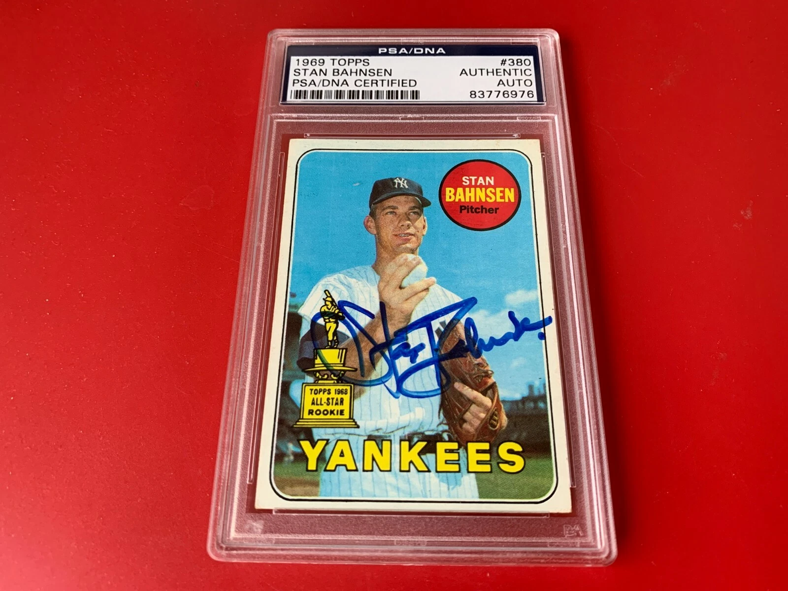 Stan Bahnsen Yankees 1969 Topps Card PSA/DNA Slabbed
