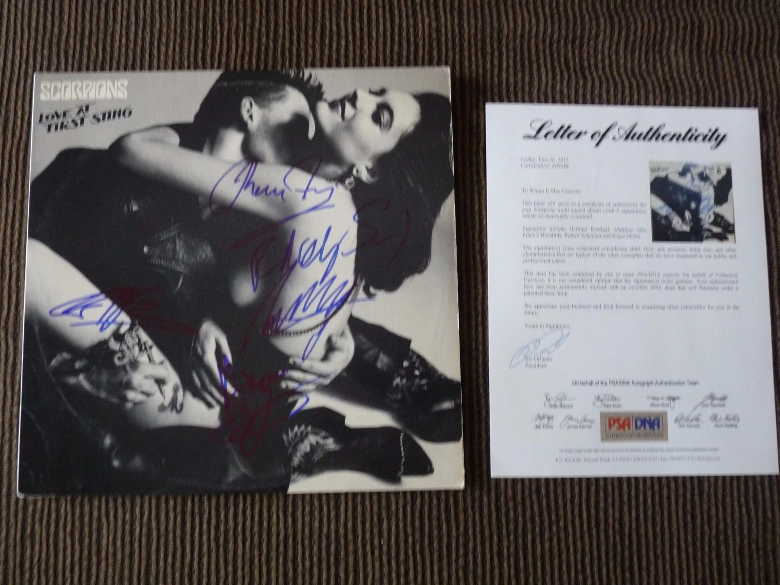 Scorpions Love At First Sting Band Signed Autographed LP x All 5 PSA Certified 2
