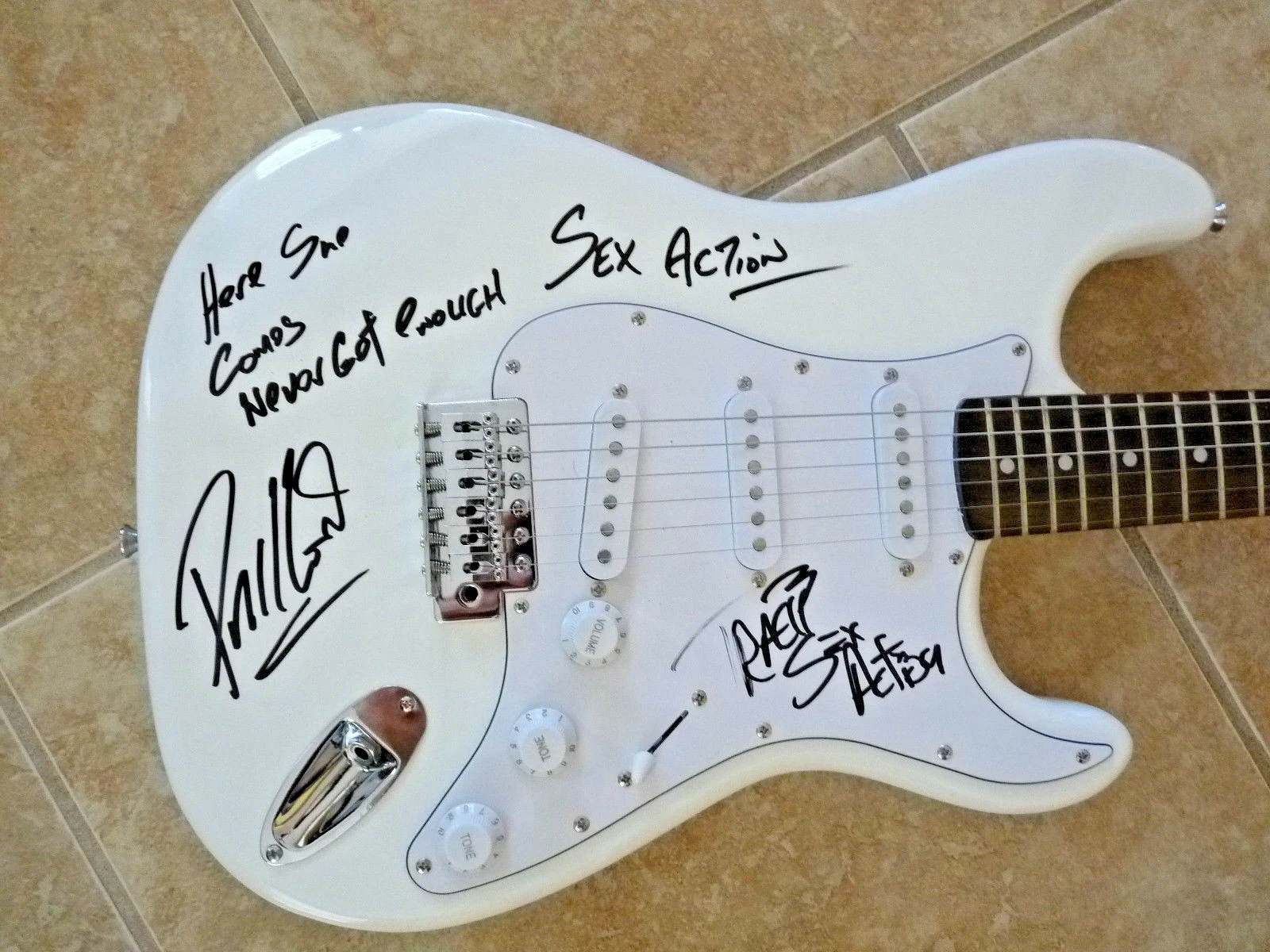 La Guns Tracii Phil Signed Autographed Guitar Sex Action Lyrics Guaranteed
