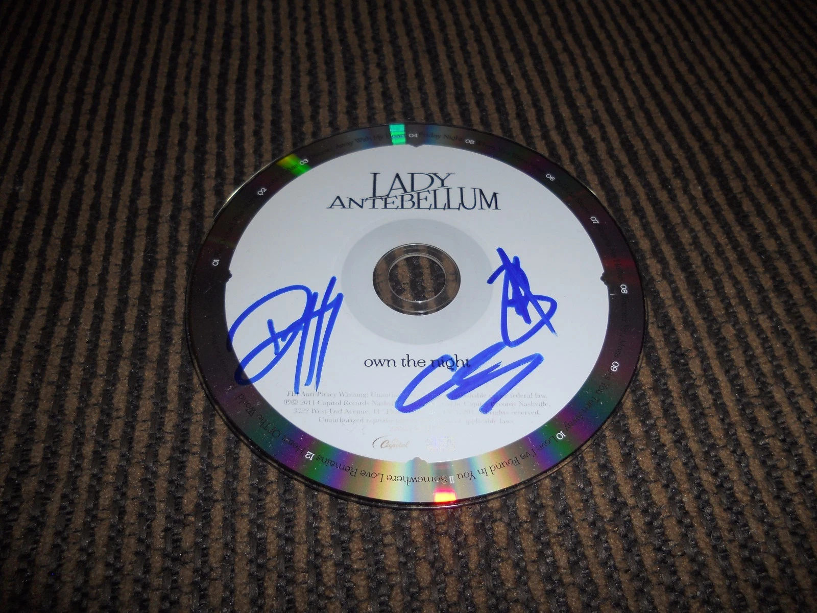 Lady Antebellum Own The Night Band Autographed Signed CD X3 Guaranteed
