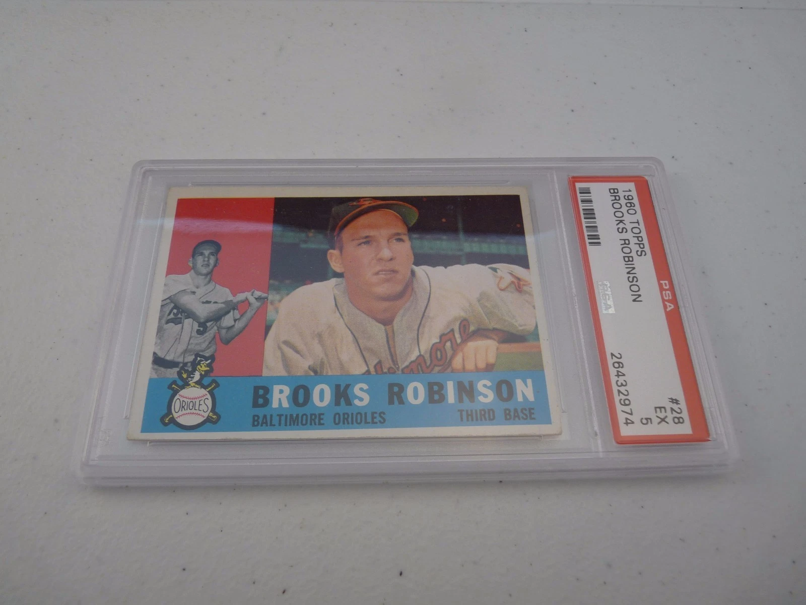 Brooks Robinson 1960 Topps #28 Baseball Card PSA Graded Slabbed EX 5
