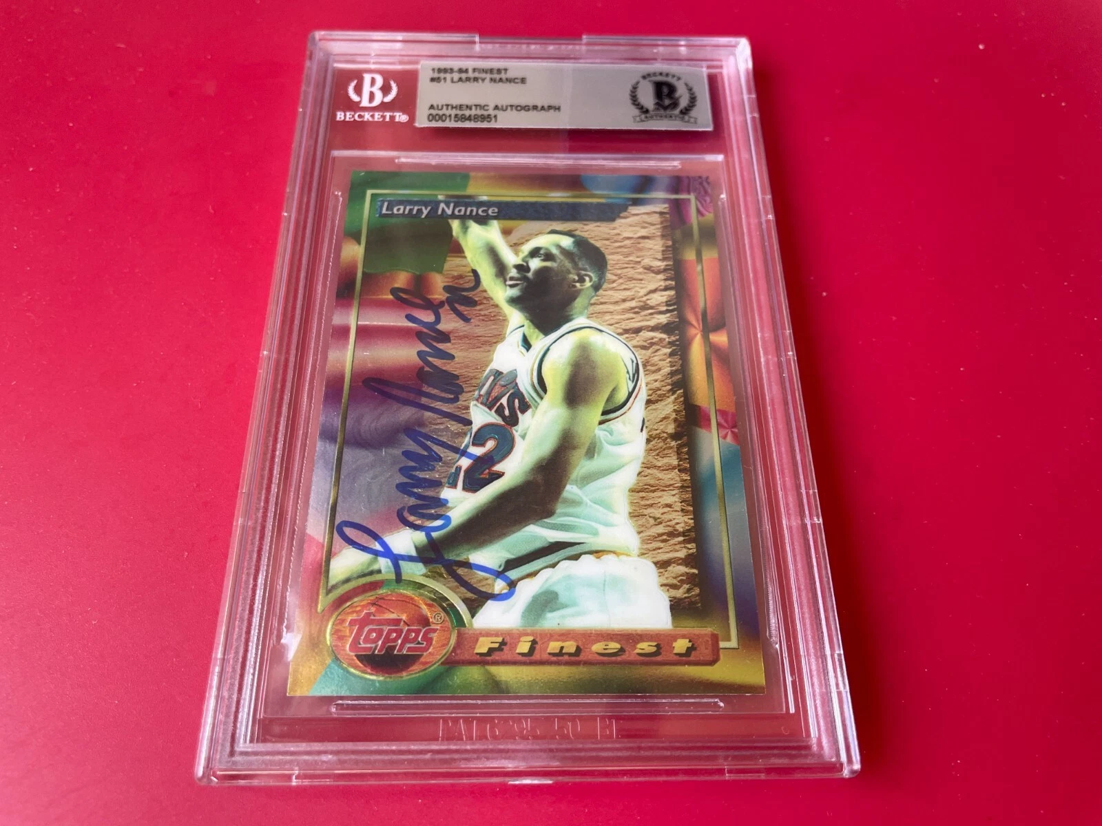Larry Nance Cleveland 1993-94 Topps Finest Card Signed Auto Beckett BAS Slabbed
