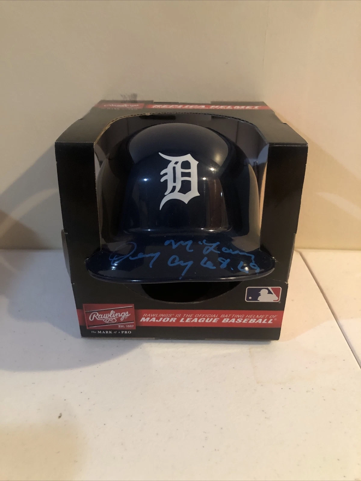 DETROIT TIGERS- DENNY MCLAIN SIGNED AUTOGRAPH MINI HELMET TRISTAR COA
