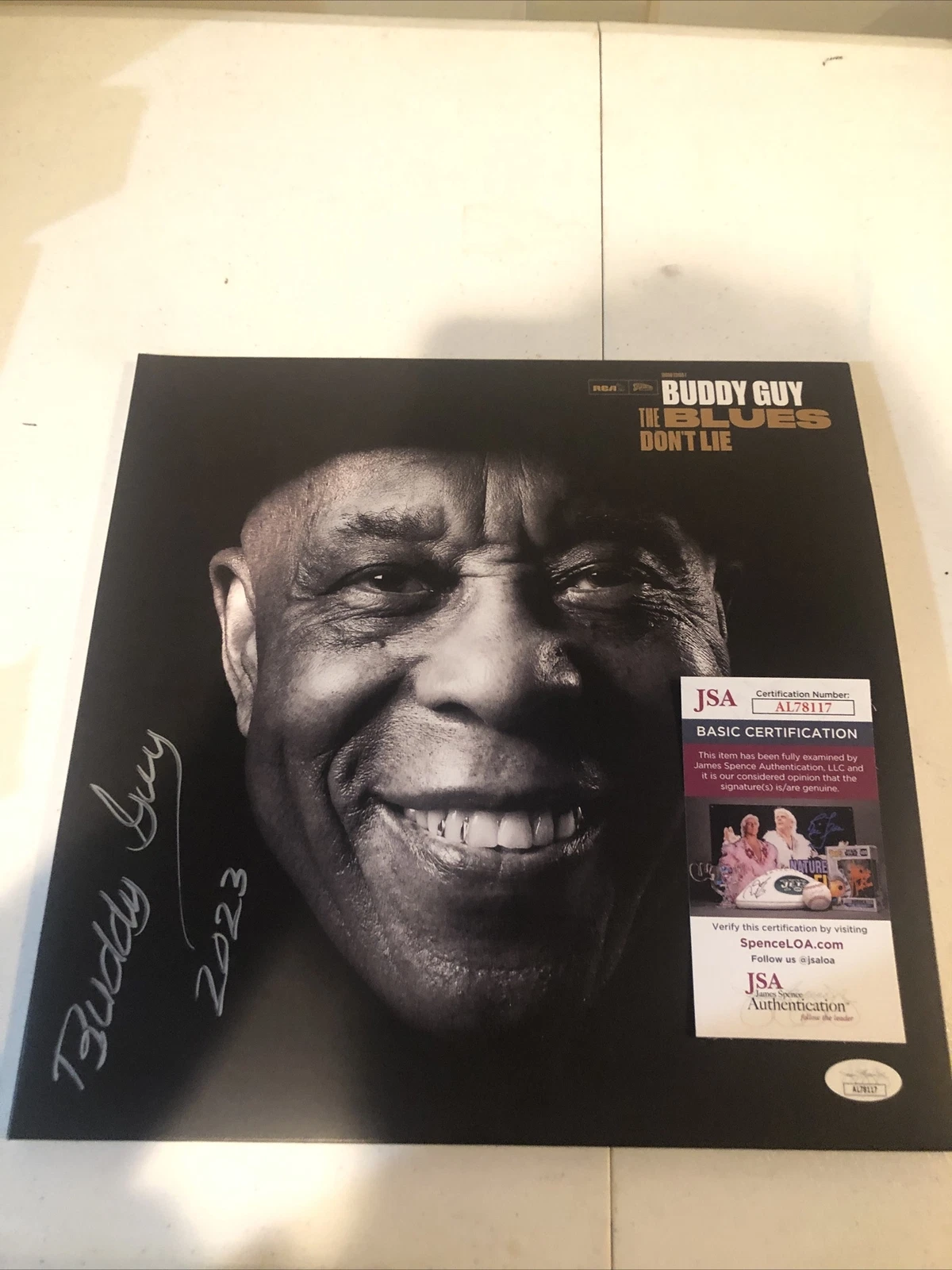 BUDDY GUY SIGNED AUTOGRAPH VINYL ALBUM RECORD JSA COA THE BLUES DONT LIE LEGEND
