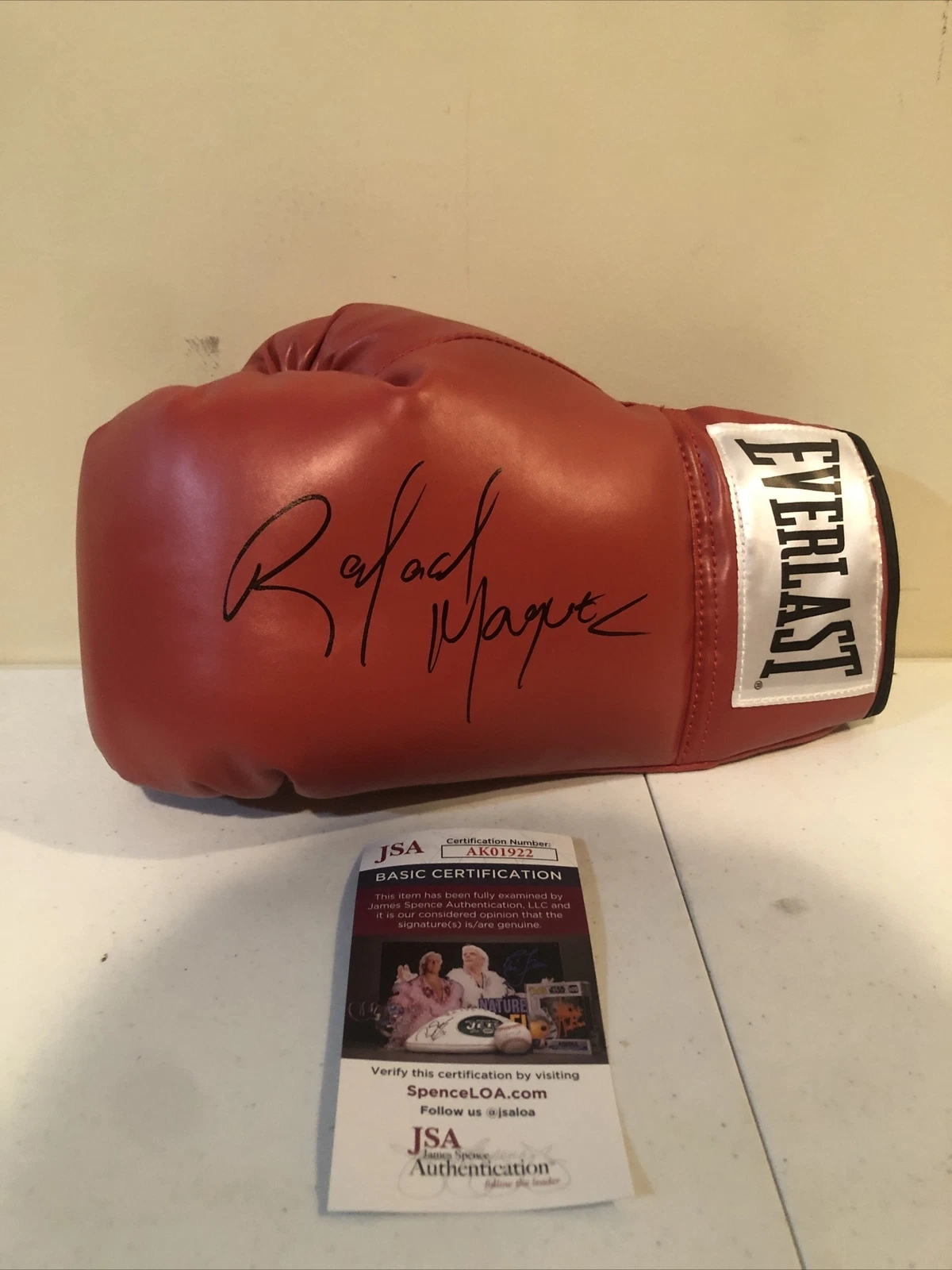 RAFAEL MARQUEZ SIGNED AUTOGRAPH EVERLAST BOXING GLOVE JSA COA HOF 2023 CHAMP

