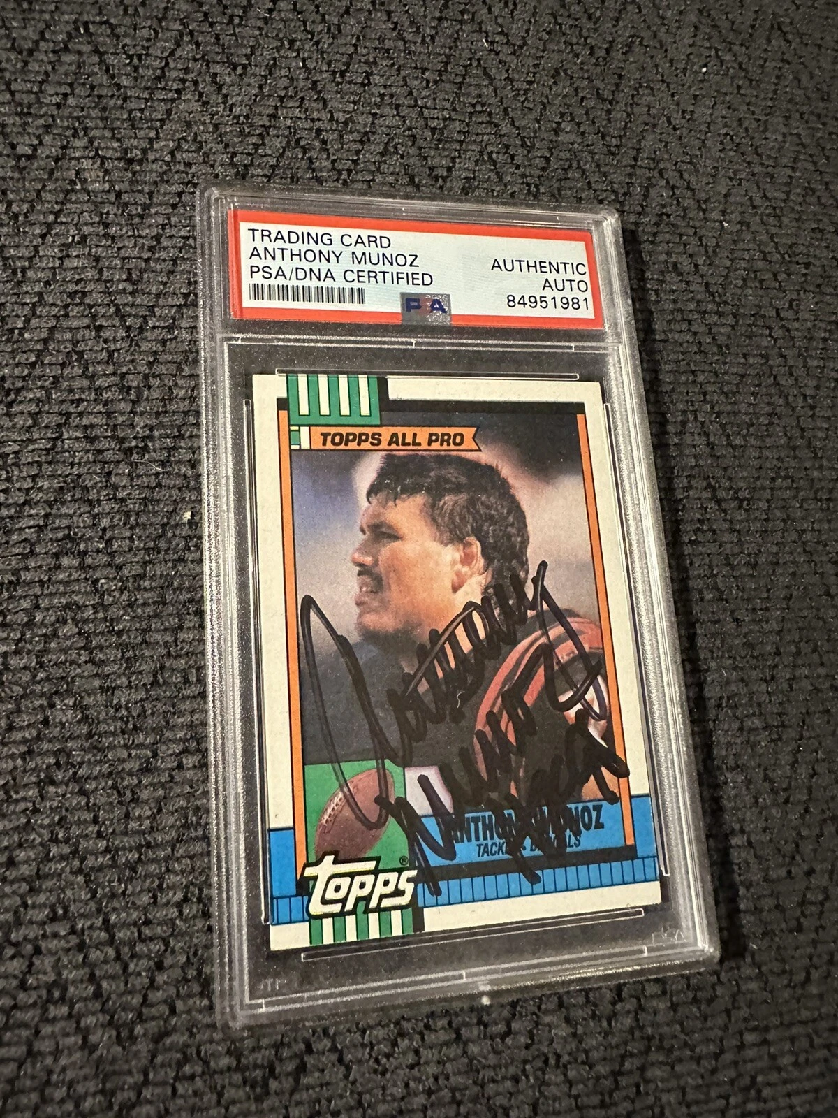 Anthony Munoz Signed 1990 Topps #278 Card PSA /DNA Slab COA
