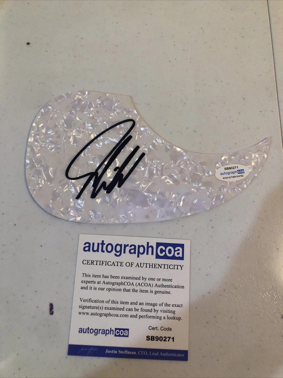 JOE NICHOLS COUNTRY STAR SIGNED AUTOGRAPH ACOUSTIC GUITAR PICKGUARD ACOA
