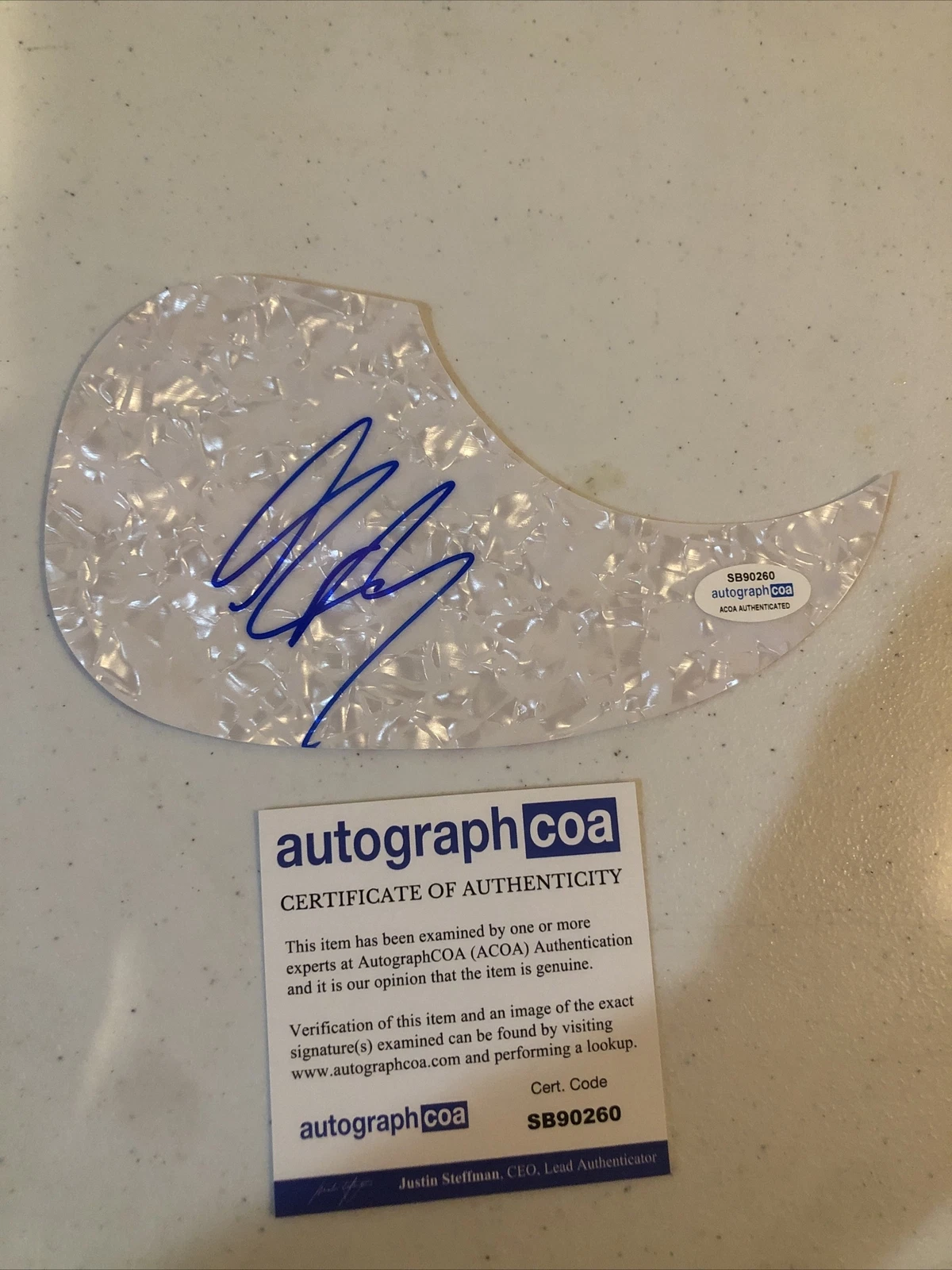 GEORGE BIRGE COUNTRY STAR SIGNED AUTOGRAPH ACOUSTIC GUITAR PICKGUARD ACOA
