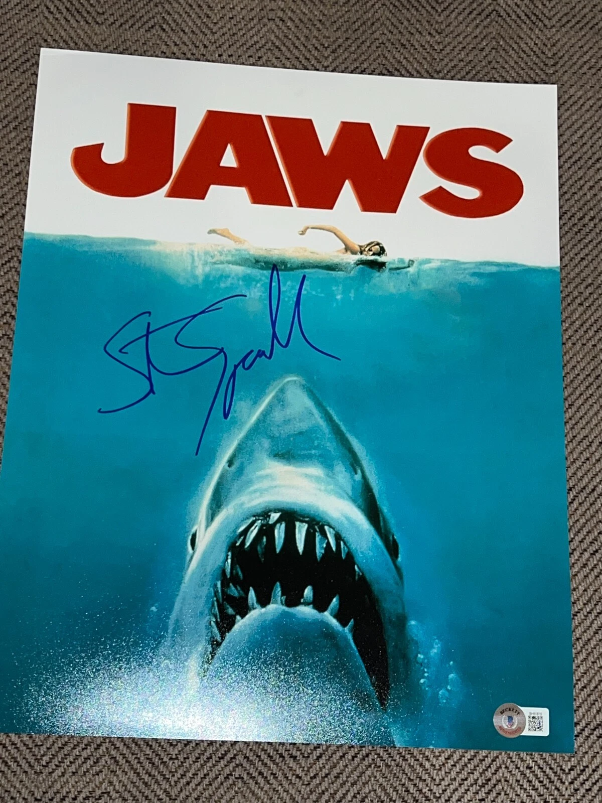 STEVEN SPIELBERG SIGNED AUTOGRAPH 11x14 JAWS POSTER SHOT BECKETT BAS COA RARE X8
