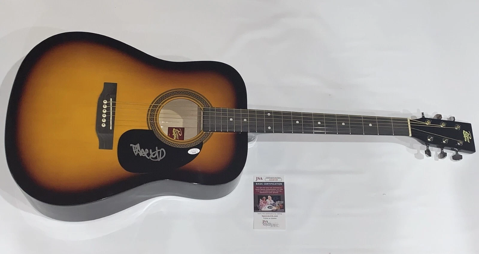 PAT METHENY SIGNED SUNBURST ACOUSTIC GUITAR AUTOGRAPHED JSA COA
