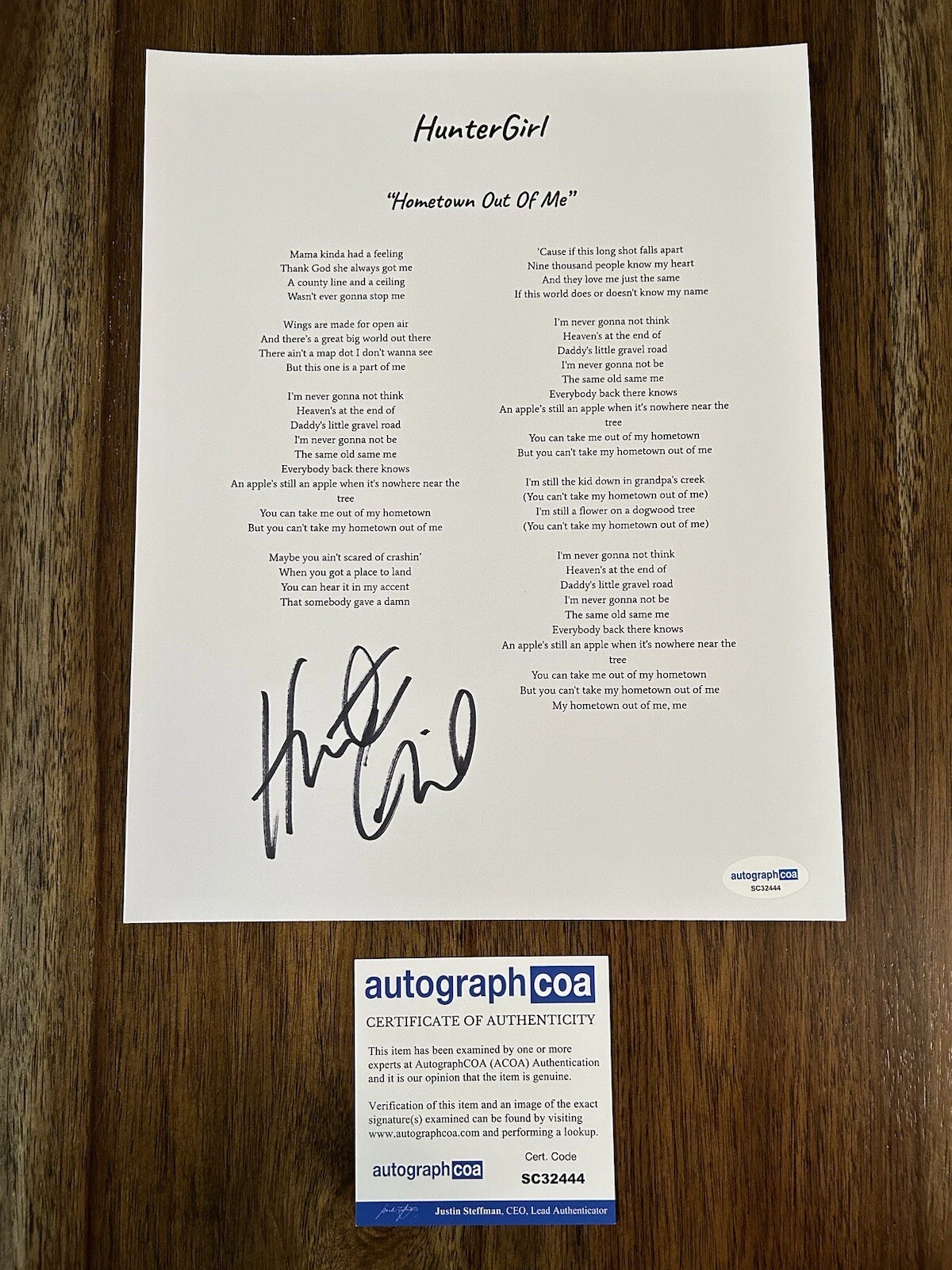 ‘HUNTERGIRL’ COUNTRY SIGNED AUTOGRAPH ‘HOMETOWN OUT OF ME’ LYRICS SHEET ACOA COLLECTIBLE MEMORABILIA